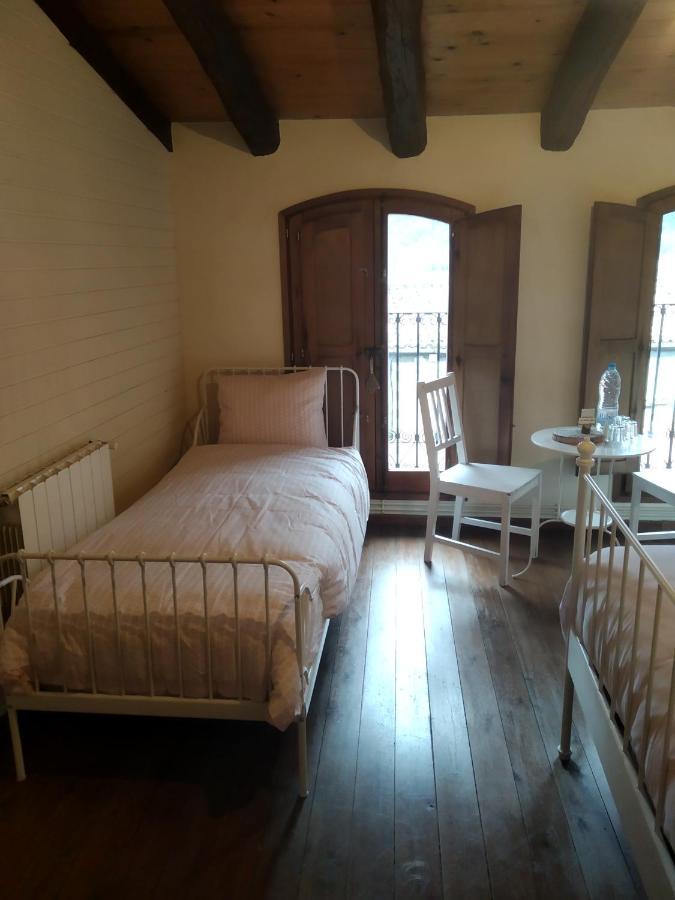 Les Magranes Bed & Breakfast Argelaguer Esterno foto