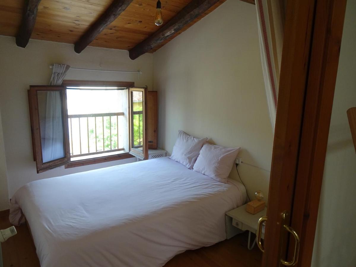 Les Magranes Bed & Breakfast Argelaguer Esterno foto